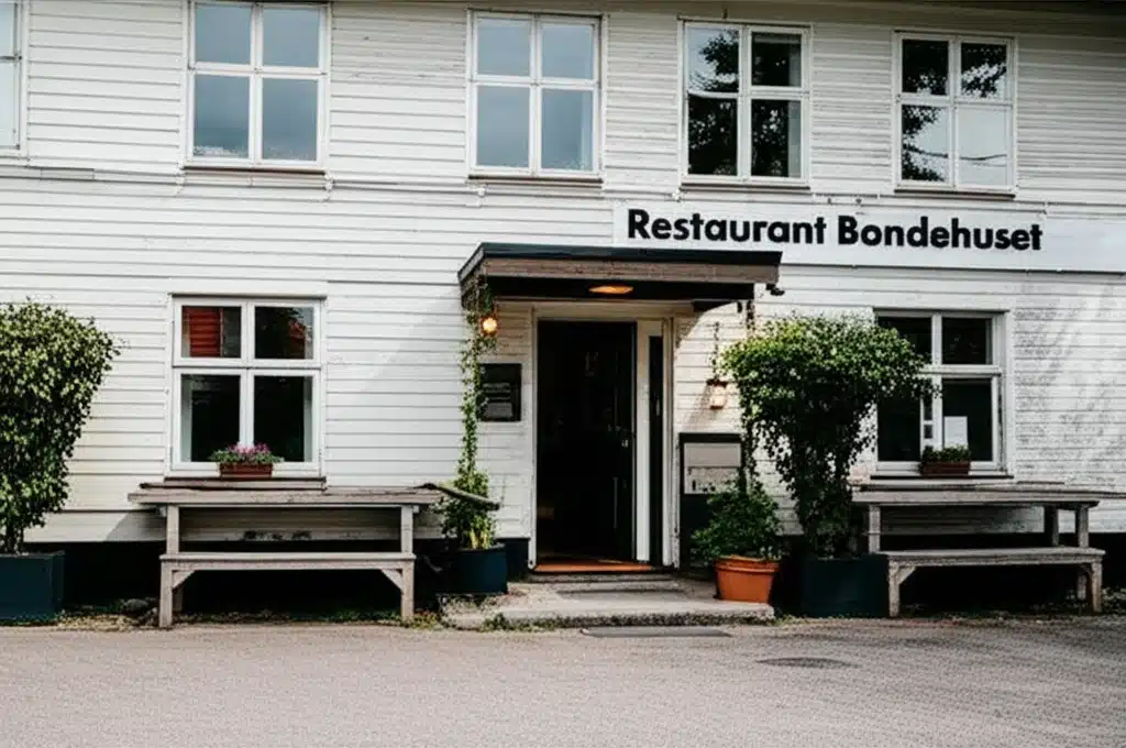 Restaurant Bondehuset 1 Bondehuset Restaurant: Hyggelig Spisestue med Traditionel Dansk Mad
