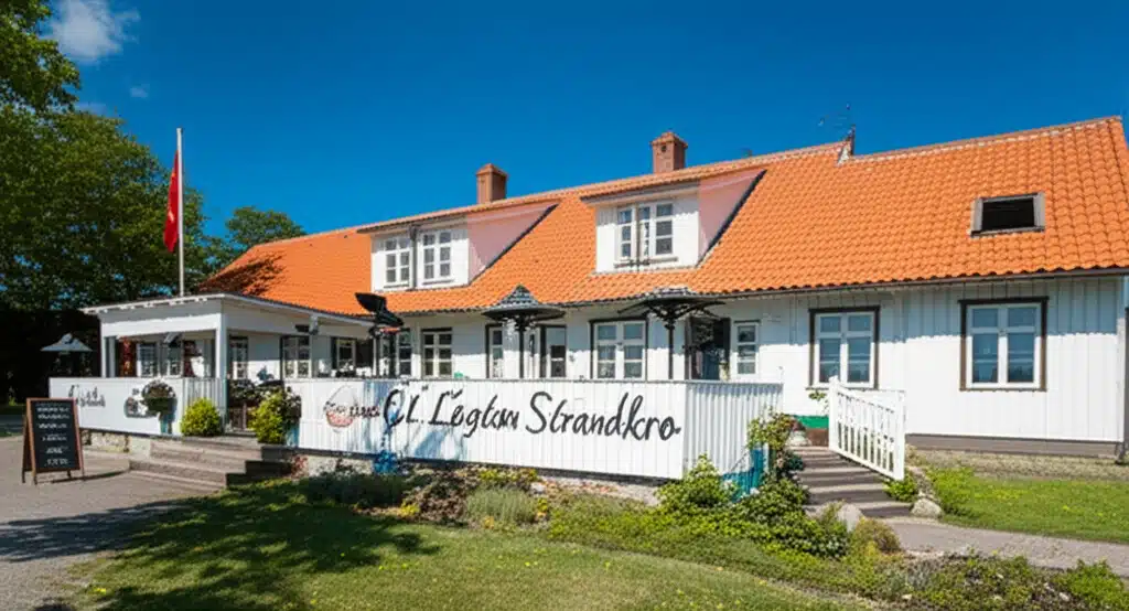 Gl. Løgten Strandkro 1 Gl. Løgten Strandkro: Historisk kro ved stranden i Løgten