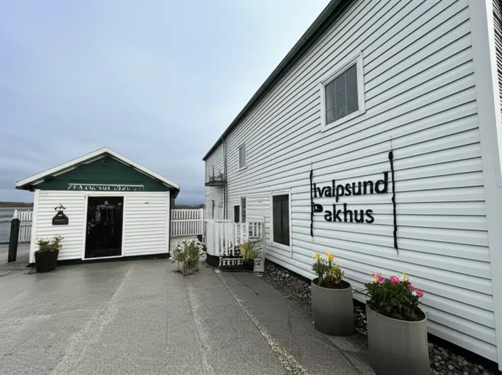 Hvalpsund Pakhus 1 Hvalpsund Pakhus: Historisk Lagerbygning ved Limfjorden