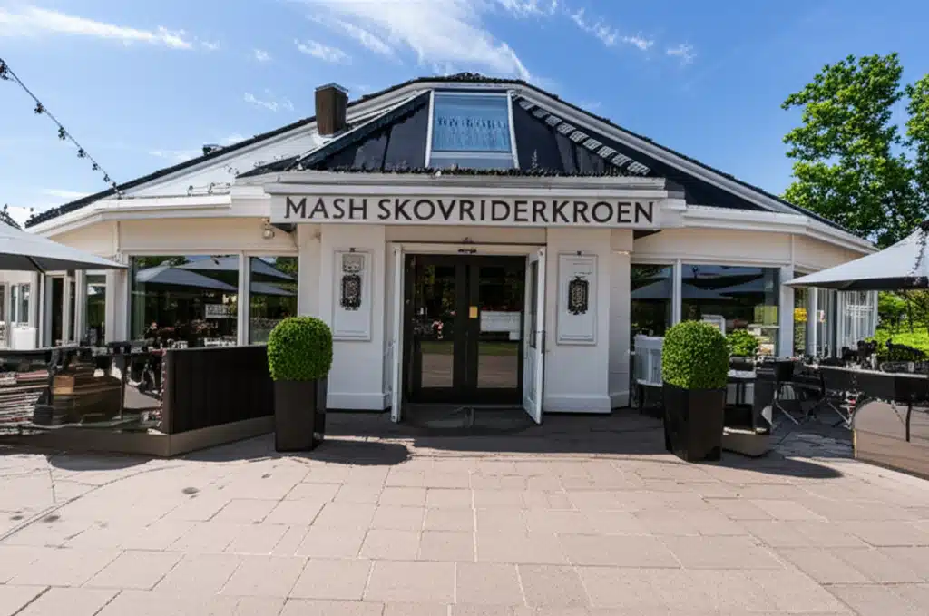 MASH Skovriderkroen - Restaurant Charlottenlund 1 MASH Skovriderkroen Restaurant Charlottenlund: Exklusiv Steakhouse Oplevelse