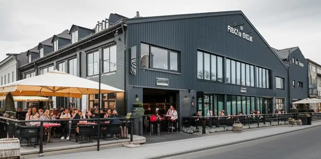 Pier2 Grill & Ishus: Lækker mad og is i hyggelig atmosfære