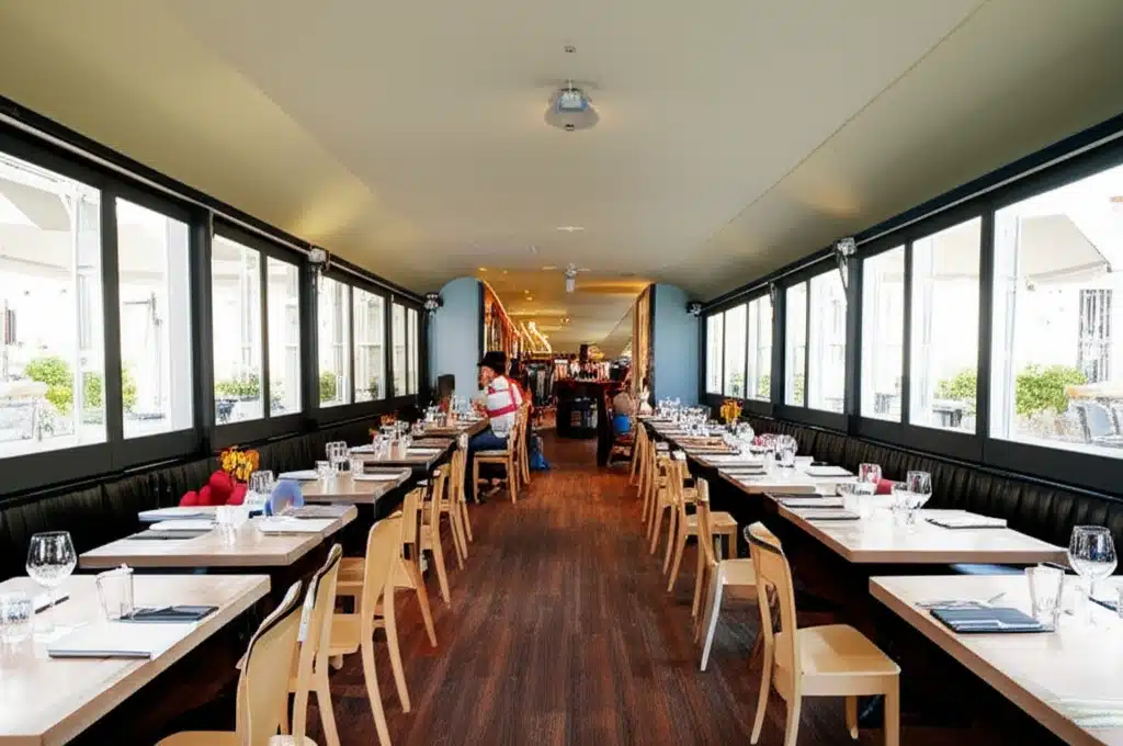 Søcaféen 1 Søcaféen: Hyggelig café med udsigt over vandet i Danmark