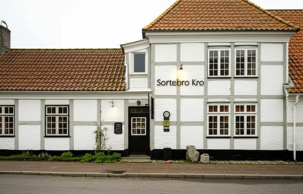 Sortebro Kro 1 Sortebro Kro: Traditionel dansk kro med smuk natur og charme