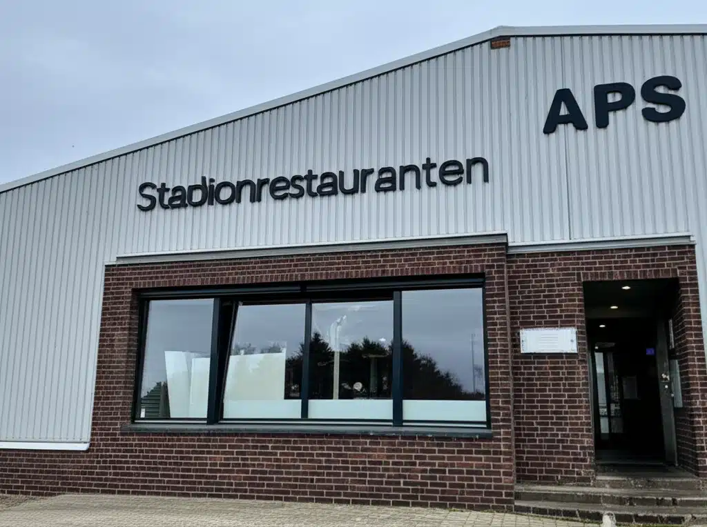 Stadionrestauranten ApS 1 Stadionrestauranten ApS: Lækker mad og drikkevarer på stadion