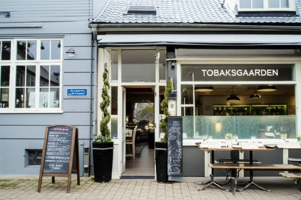 TOBAKSGAARDEN: Historisk bygning i København - Danmark
